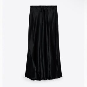 ZARA NEW ELASTIC WAISTBAND SKIRT.